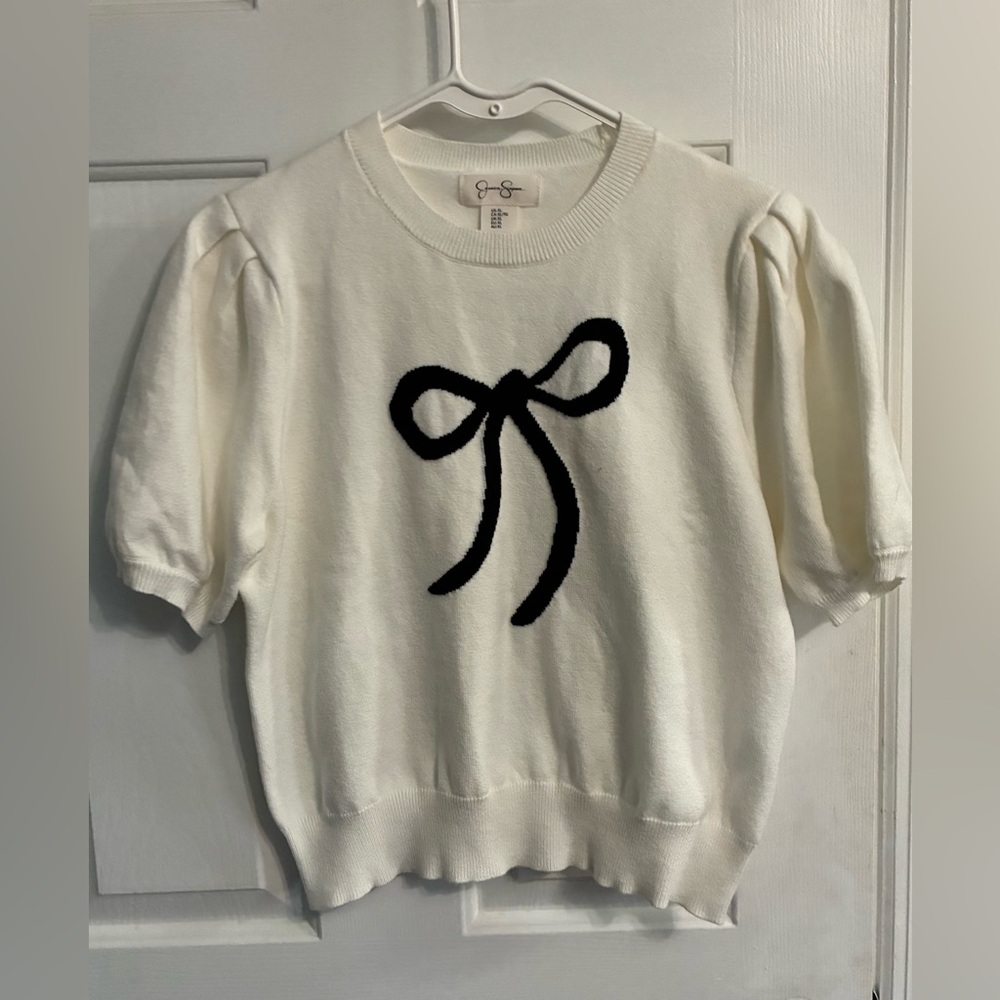 Jessica Simpson Cream Short Puff Sleeve Sweater with Black Bow
